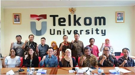 Kunjungan Temasek Polytechnic Singapura Ke Telkom University Unit